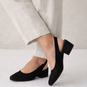 Seychelles Black Suede Slingback Heels Size 9 Low Block Heel Leather